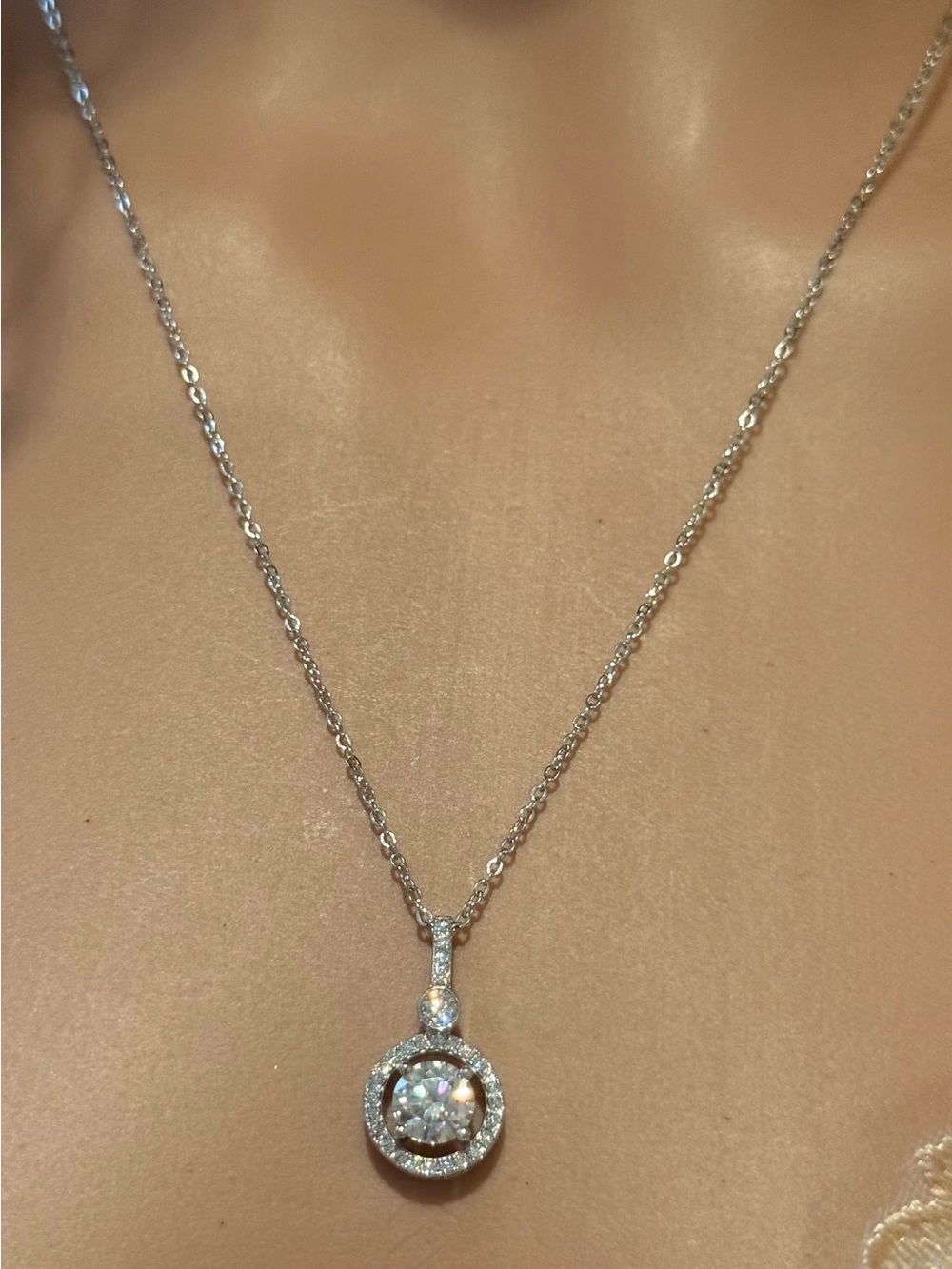 1Ct D Color Moissanite Halo Pendant Necklace 925 Sterling Silver GRA Certified